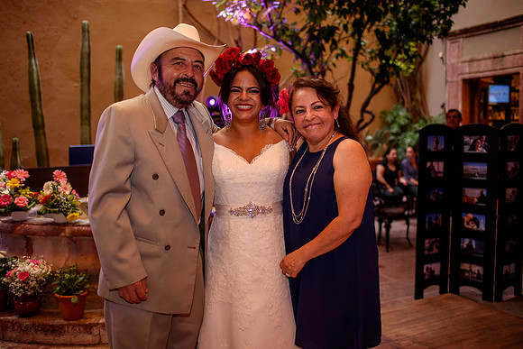 Rocio & Mike SMA-304