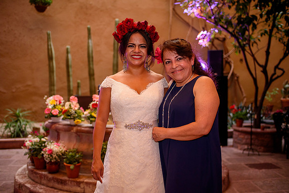 Rocio & Mike SMA-301