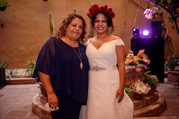 Rocio & Mike SMA-302