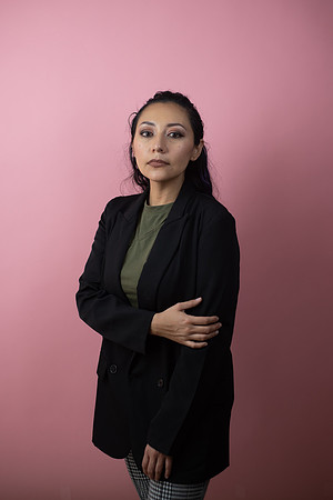 Alejandra Headshots-22