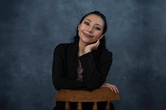 Alejandra Headshots-43