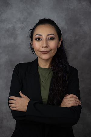 Alejandra Headshots-2