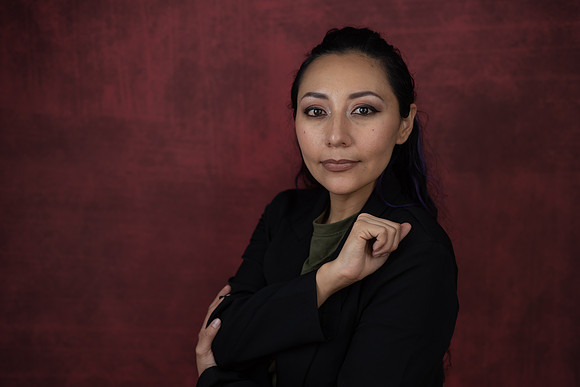 Alejandra Headshots-82