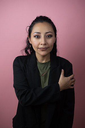 Alejandra Headshots-19