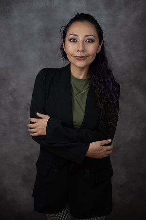 Alejandra Headshots-11