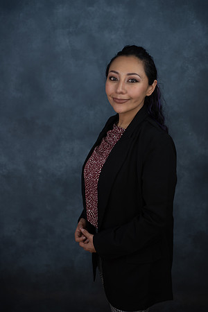 Alejandra Headshots-54