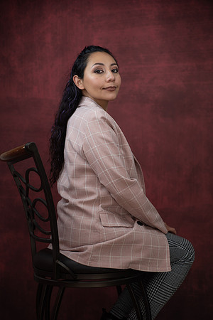 Alejandra Headshots-73