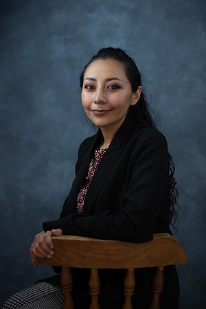 Alejandra Headshots-36