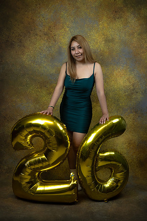 Julissa 26-29