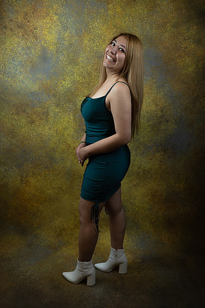 Julissa 26-35