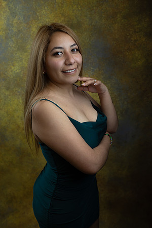 Julissa 26-44