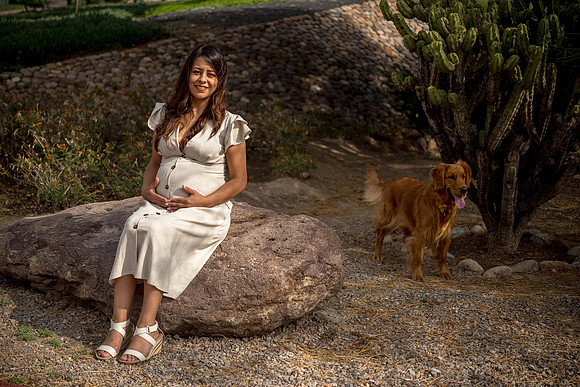 Gaby Mom to be-50
