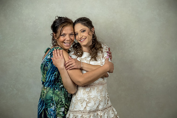 Cynthia y Mama en Studio-43