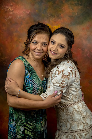 Cynthia y Mama en Studio-8