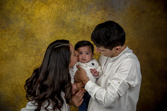 Max 4 meses-23