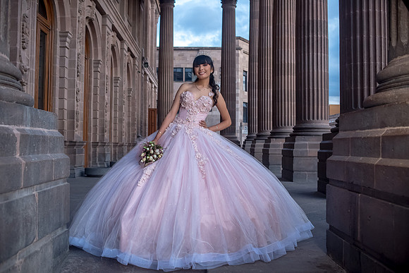 Valentina Sesion XV-70