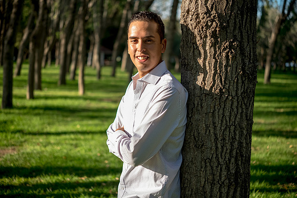 Sebastian en exteriores-1