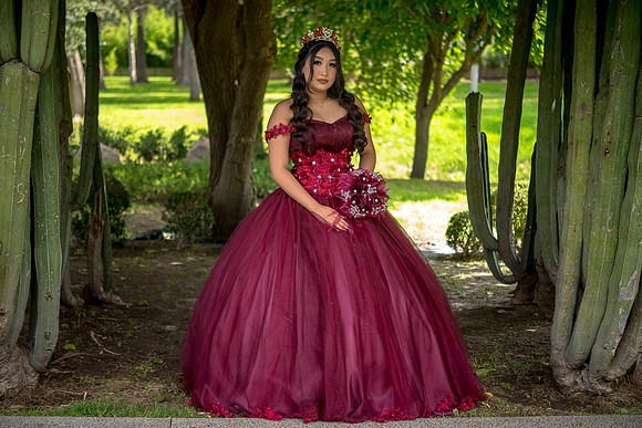 Emely-1