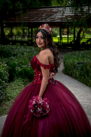 Emely-46