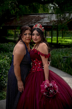 Emely-48