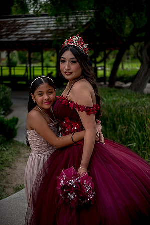 Emely-49