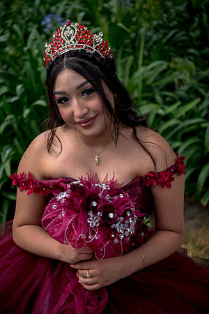Emely-73