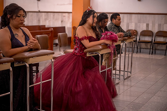 Emely-141