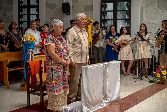 Mary y Joaquin 50 Aniversario de Bodas-61