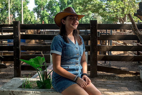 Valeria Casual-2