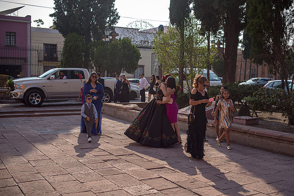 Valeria Quince años dia del Evento-1