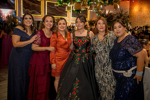 Valeria Quince años dia del Evento-213