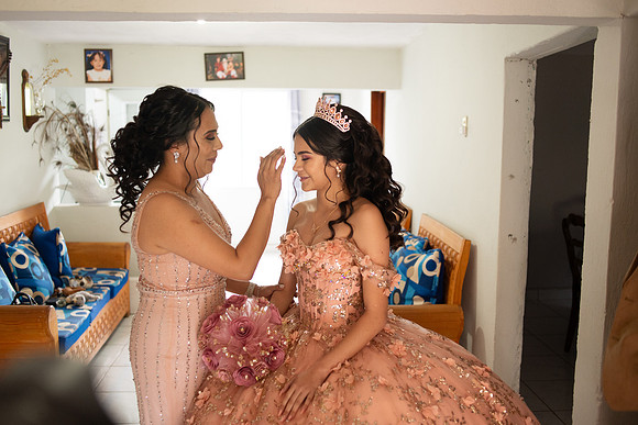 Perla Mis Quinces Dia del Evento-14