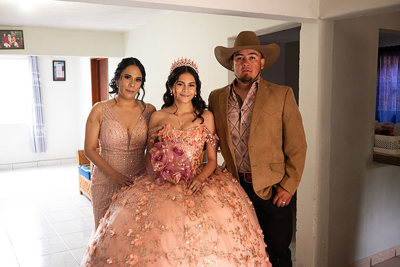 Perla Mis Quinces Dia del Evento-11