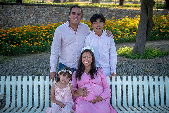 Nancy Mom to be-33