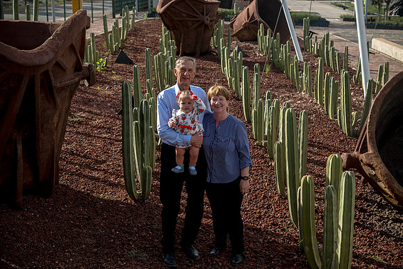 Familia Daut-75